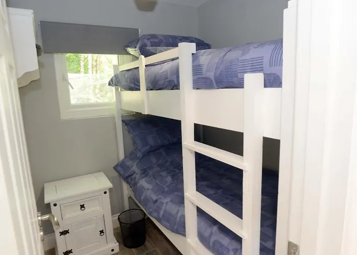 Tawny Chalet Westport