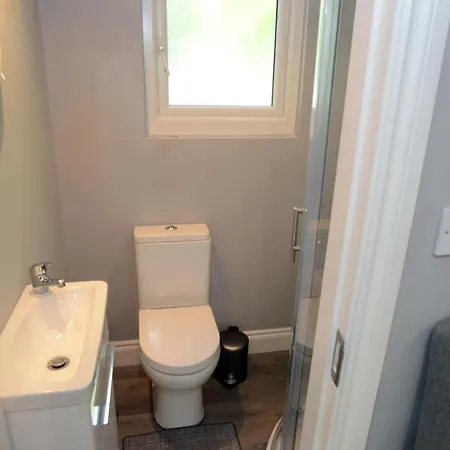 Tawny Chalet Westport